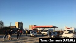 Из Зугдиди в Тбилиси направляются до 600 человек