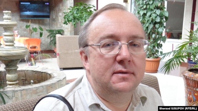 Виталий Пономарев