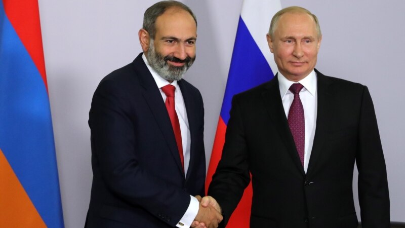 Путин на средба со Пашинијан за поблиски односи меѓу Русија и Ерменија 