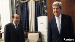 Nouri al-Maliki i John Kerry u Bagdadu