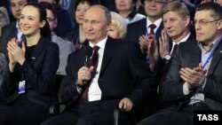 Володимир Путін на конференції Всеросійського народного фронту