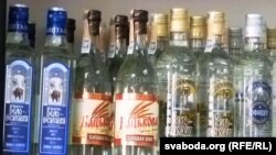 Belarus -- vodka, alcohol drinks in Vitebsk market, 05Oct2011