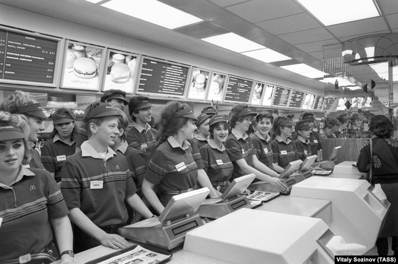 მაკდონალდსის პირრველი თანამსრომლები მოსკოვში