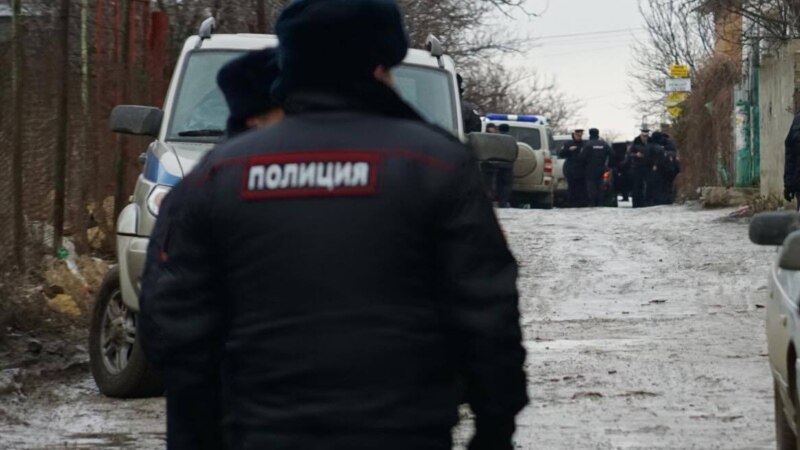 Двое крымских полицейских подозреваются в получении взятки в 450 тысяч рублей – Следком