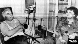 ედუარდ შევარდნაძე ტერაქტის შემდეგ მეუღლესთან ერთად