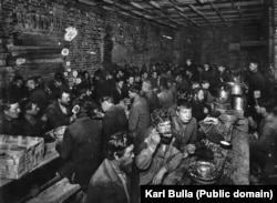 A soup kitchen for St. Petersburg’s poor photographed in 1911.