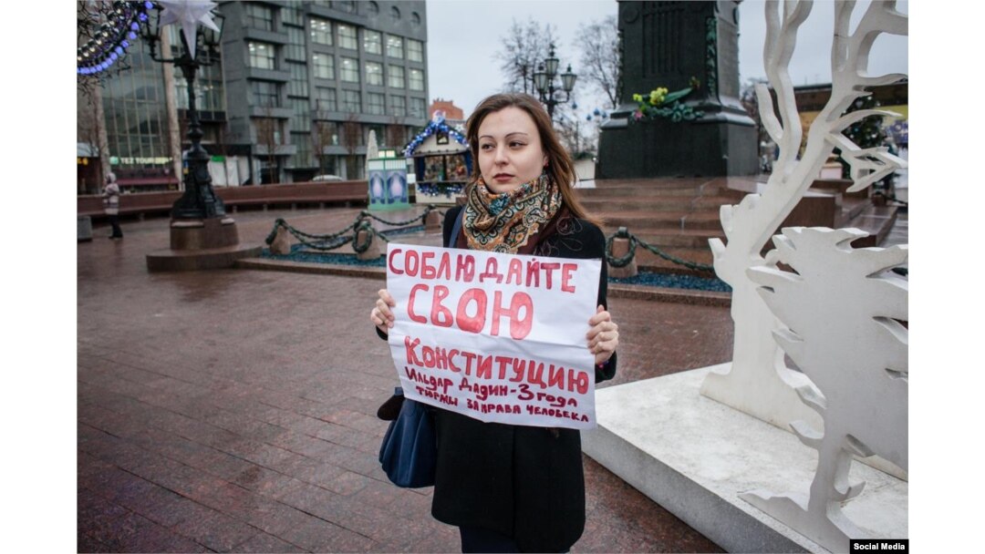 Что делать, если трясутся руки и ноги при виде мужчины, который нравится?