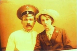 Шиманський Юхим та Кирпенко Ганна після весілля у 1914 році
