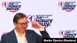 Predsednik Srbije Aleksandar Vučić u sedištu Srpske napredne stranke posle parlamentarnih izbora