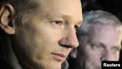 WikiLeaks founder Julian Assange (left) and spokesman Kristinn Hrafnsson
