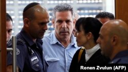 Իսրայել - Գոնեն Սեգևը (կենտրոնում) Երուսաղեմի դատարանում, 5-ը հունվարի, 2019թ․