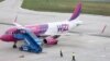 Decizia operatorului aerian Wizz Air de a-și suspenda zborurile a fost una subită, mai spune ACC, care ar fi fost informată de companie printr-un e-mail. 