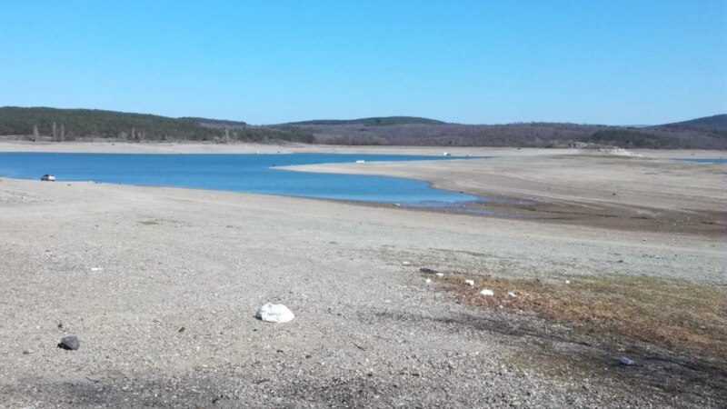 Засуха в Крыму. Власти решили еженедельно публиковать данные об остатках воды в водохранилищах