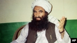 "Хаккани желісі" экстремистік тобының негізін қалаған Джалалуддин Хаккани. Пәкістан, 22 тамыз 1998 жыл.