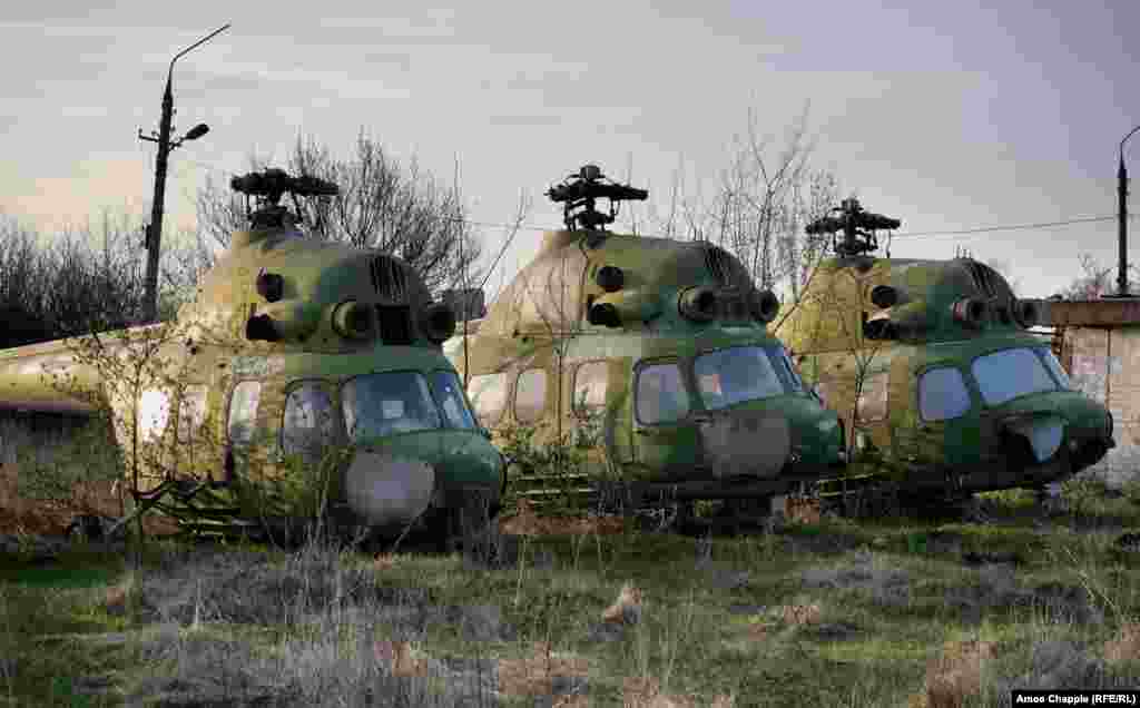 ...and a handful of Mi-2 helicopters were all left to the elements.