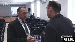 Заявник – Станіслав Щотка, ексчлен Вищої кваліфікаційної комісії суддів України – просив звільнити Холоднюка