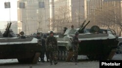 Armenia - Armenian army soldiers are deployed on a street in Yerevan where security forces clashed with opposition protesters, 2 March 2008.