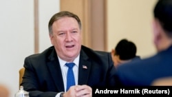 Secretarul de stat american Mike Pompeo la sosirea sa la Pyongyang, în Coreea de Nord