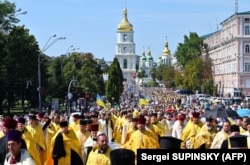 Під час хресної ходи духівництва і вірян Православної церкви України з нагоди Дня хрещення України-Руси. Київ, 28 липня 2019 року