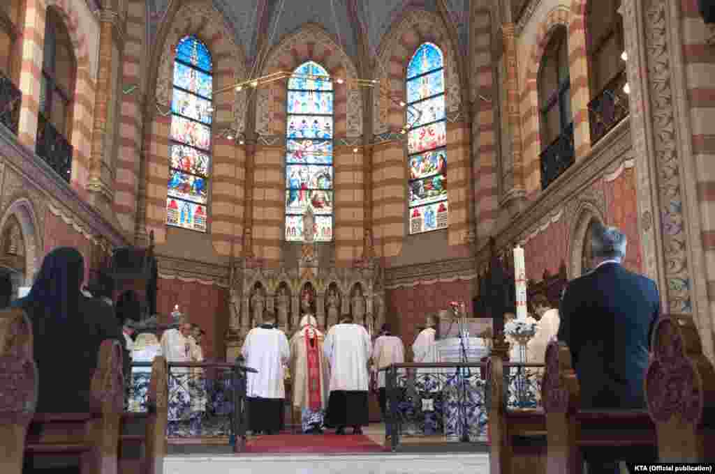 U Katedrali Srca Isusova u Sarajevu misa za žrtve blajburškog križnog puta