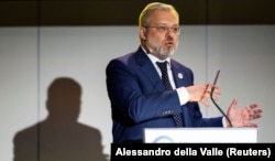 Тодішній міністр енергетики України Герман Галущенко під час виступу на Конференції з питань відновлення України. Лугано, Швейцарія, 4 липня 2022 року. Зараз його звинувачують у тіньових оборудках