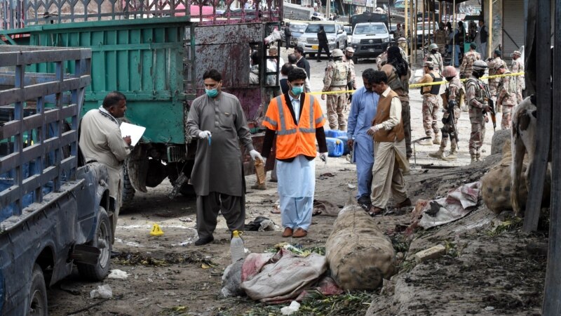 16 загинати во бомбашки напад во Пакистан