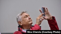 Чешкиот филмски режисер Јиржи Менцел