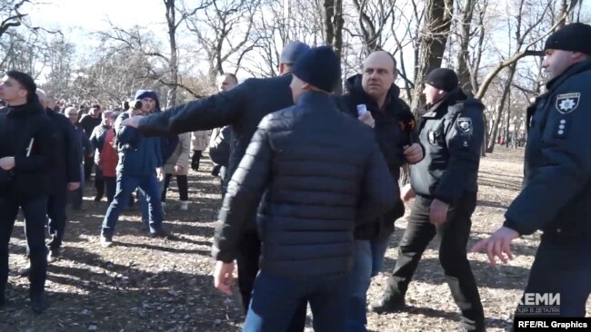 Президент не став відповідати на запитання журналіста Сергія Андрушка