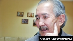 Писатель Смагул Елубай, автор сценария исторического сериала «Казах ели». Алматы, 6 марта 2015 года. 