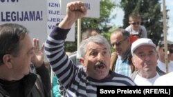 Crnogorski radnici poručili: Udahnimo slobodu
