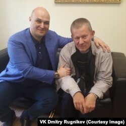 Адвокат Тимур Маршани вместе с Дмитрием Ружниковым