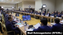Заседание комиссии по земельной реформе. Астана, 14 мая 2016 года. 