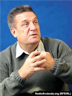 Журналист Александр Толмачев