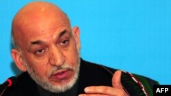 Karzai's government needs the support of the country's tribes if it is going to defeat the Taliban, one tribal leader says.