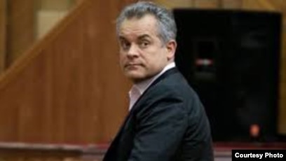 Vlad Plahotniuc Om De Afaceri Fost Politician O Schiță De Portret