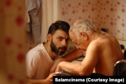 Asghar Farhadinin "Nadirlə Siminin boşanması" filmindən bir kadr.