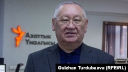 Каныбек Осмоналиев, Мамлекеттик тил жана тил саясаты боюнча улуттук комиссиянын төрагасы