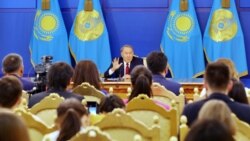 Назарбаев қызметінен әзір кетпейтінін айтты