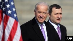 Joe Biden și Vlad Filat, în timpul vizitei vicepreședintelui SUA la Chișinău, 11 martie 2011