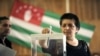 Об ажиотаже вокруг грядущих парламентских выборов в Абхазии говорят на каждом углу