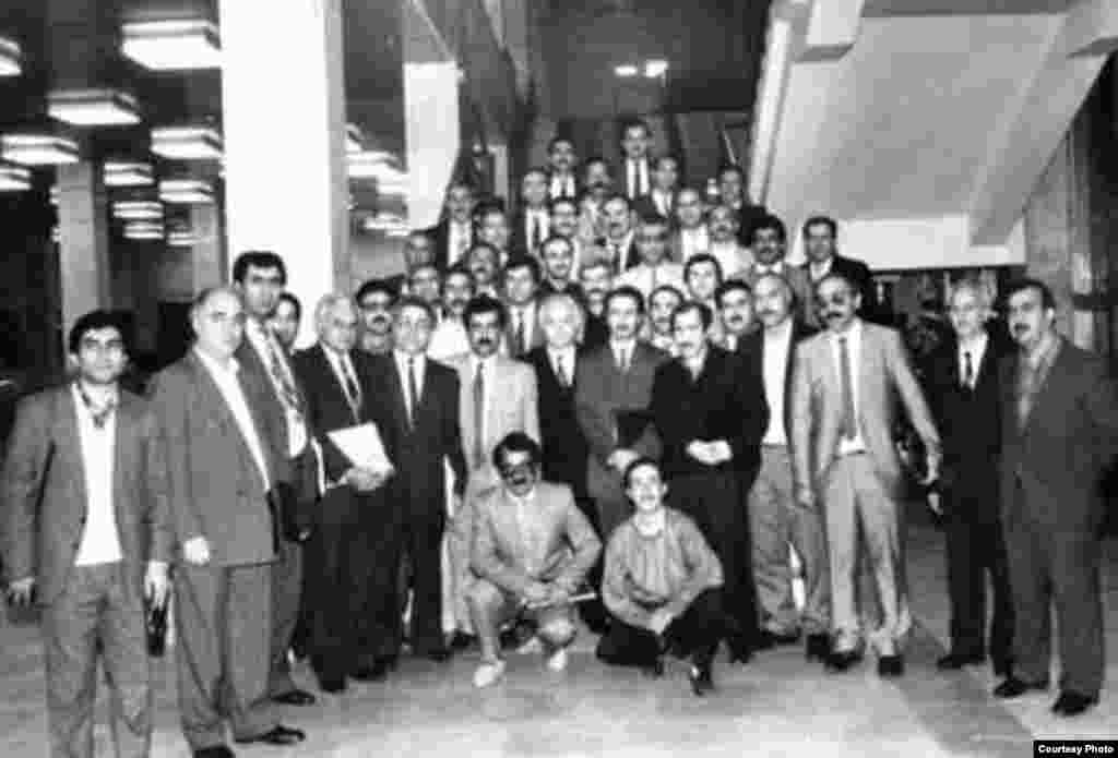 Ali Sovetdə Azərbaycanın müstəqillik haqqında Konstitusiya Aktının qəbulundan dərhal sonra, 18 oktyabr 1991.