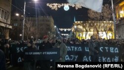 Преотест во Белград против Законот за верските заедници усвоен во Црна гора. 
