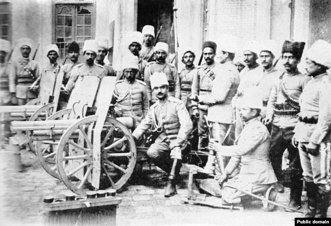 تصویری از نیروهای ژاندارمری تهران در اواخر دوره قاجار