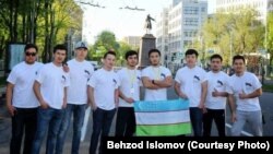 Узбекские студенты, учившиеся в Харькове.