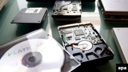 Prestupnici sadržaje dječje pornografije spašavaju na diskete, CD-ove ili hard diskove