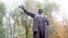 Лениннің ескерткішін Астанаға қайта қоюды сұрады