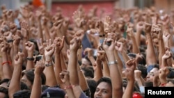 Митинг активистов победившей Индийской народной партии в штате Гуджарат. 16 июня