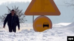 Големи наноси на снег во Србија