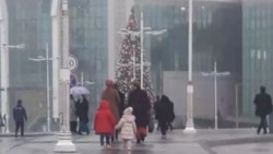 Diňle: Täze ýyl gijesi ilatyň köçede bolmazlygyna, ot ýakmazlygyna gözegçilik edildi 