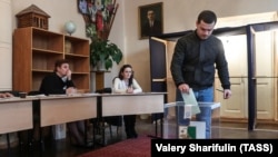 A man casts his vote in Sukhumi during legislative elections held in the breakaway Abkhazia region on March 12.